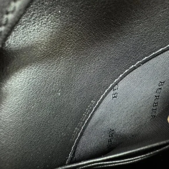 Burberry Leather Shoulder Bag 450-021925 - Picture 12 of 16